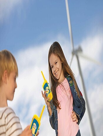 Minions aventura conjunto con Walkie Talkies de hasta 120 m