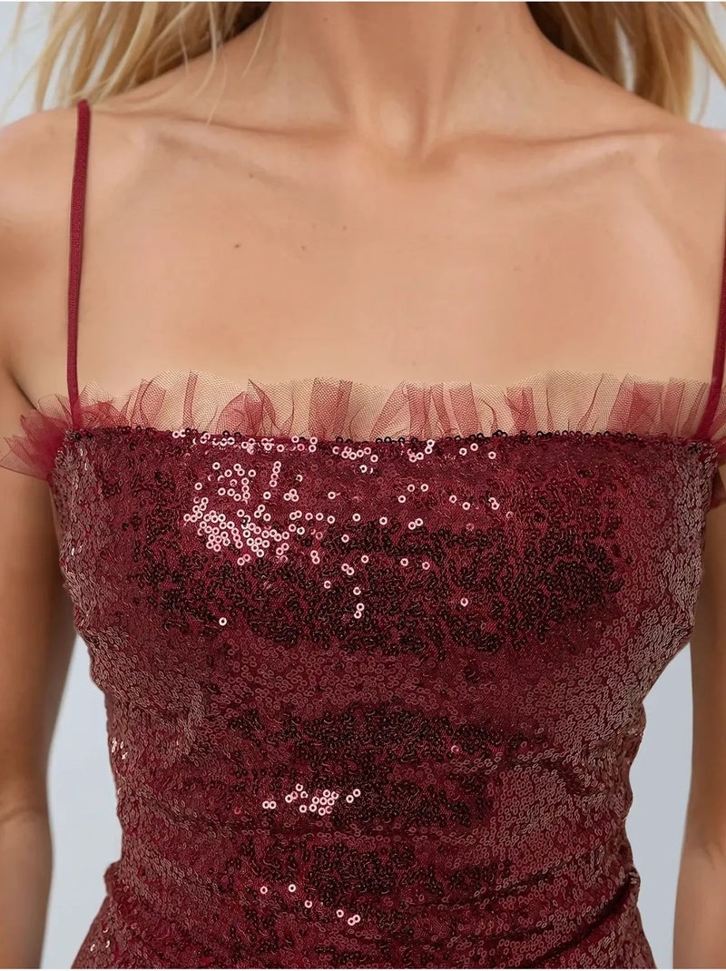 Minivestido ajustado con lentejuelas y cuello cuadrado Rojo - Kiabi