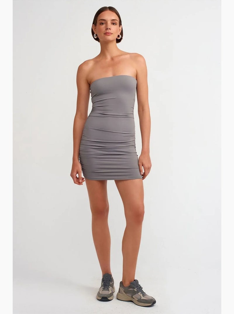 Minivestido bodycon sin tirantes dilvin Gris - Kiabi
