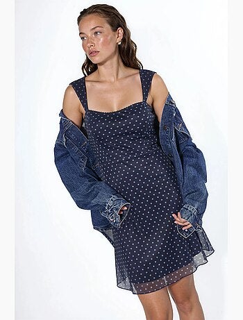 Minivestido con cuello en forma de corazón y estampado de lunares. Hiccup