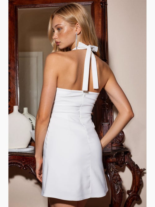 Minivestido con cuello halter hiccup - Kiabi Minivestido con cuello halter hiccup - Kiabi