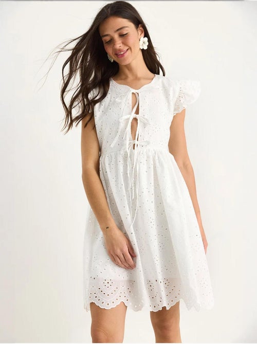 Minivestido con detalle de lazo y forro de ojales lucci - Kiabi Minivestido con detalle de lazo y forro de ojales lucci - Kiabi
