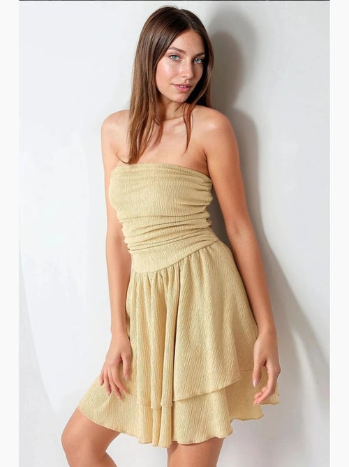 Minivestido con volantes texturizados y sin tirantes hiccup - Kiabi
