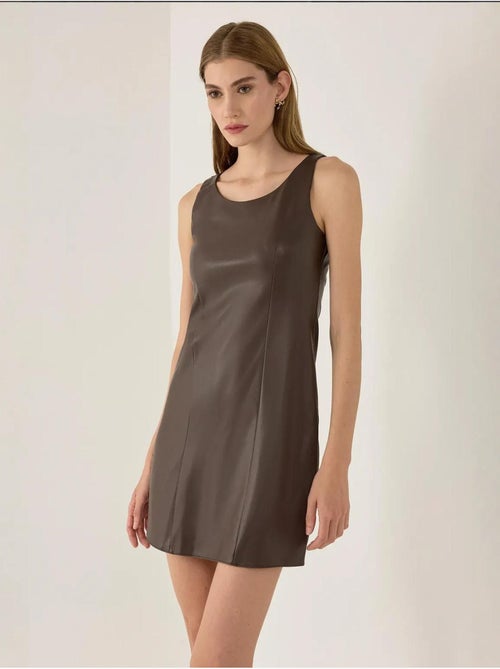 Minivestido de piel sintética hiccup - Kiabi Minivestido de piel sintética hiccup - Kiabi