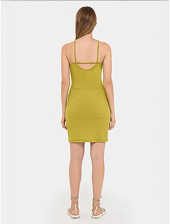 Minivestido sin mangas con cuello halter y abertura lateral