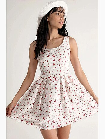 Minivestido skater floral con escote en u busem