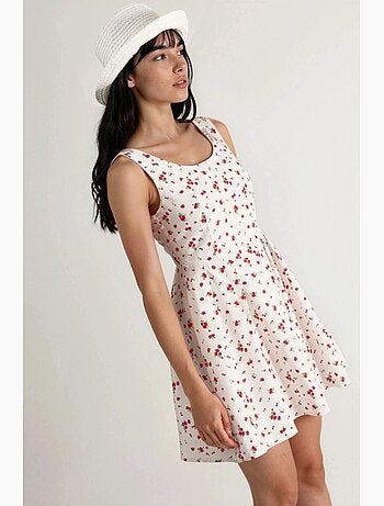 Minivestido skater floral con escote en u busem
