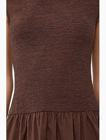 Minivestido texturizado con cuello redondo hiccup