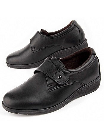 Mocasín De Piel Con Cuña Para Mujer. Purapiel Anila