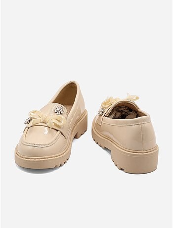 Mocasines con acabado brillante