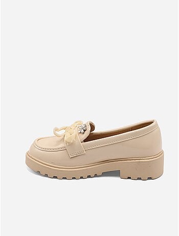 Mocasines con acabado brillante
