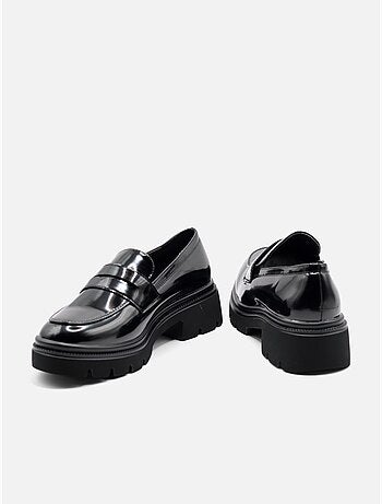 Mocasines con acabado brillante