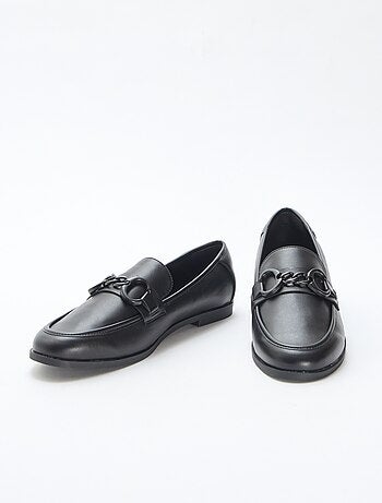 Mocasines con cadena