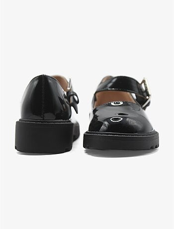 Mocasines con hebilla