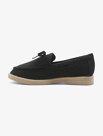 Mocasines con lazos