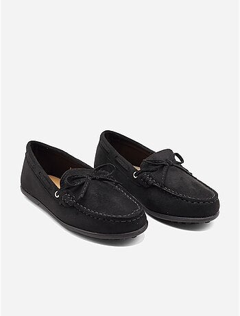 Mocasines con lazos