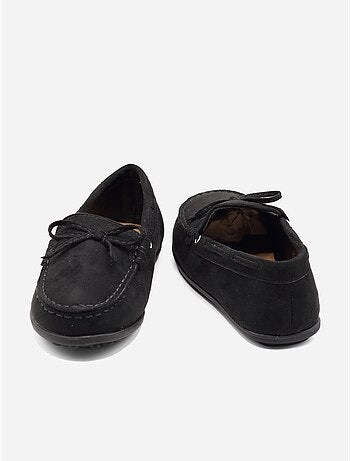 Mocasines con lazos