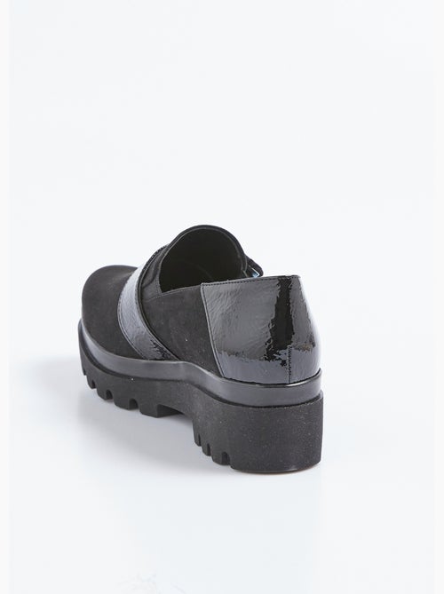 Mocasines con suela elástica y tacos, ancho cómodo - Afibel - Kiabi Mocasines con suela elástica y tacos, ancho cómodo - Afibel - Kiabi