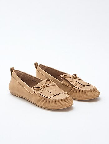 Mocasines de ante sintético con flecos