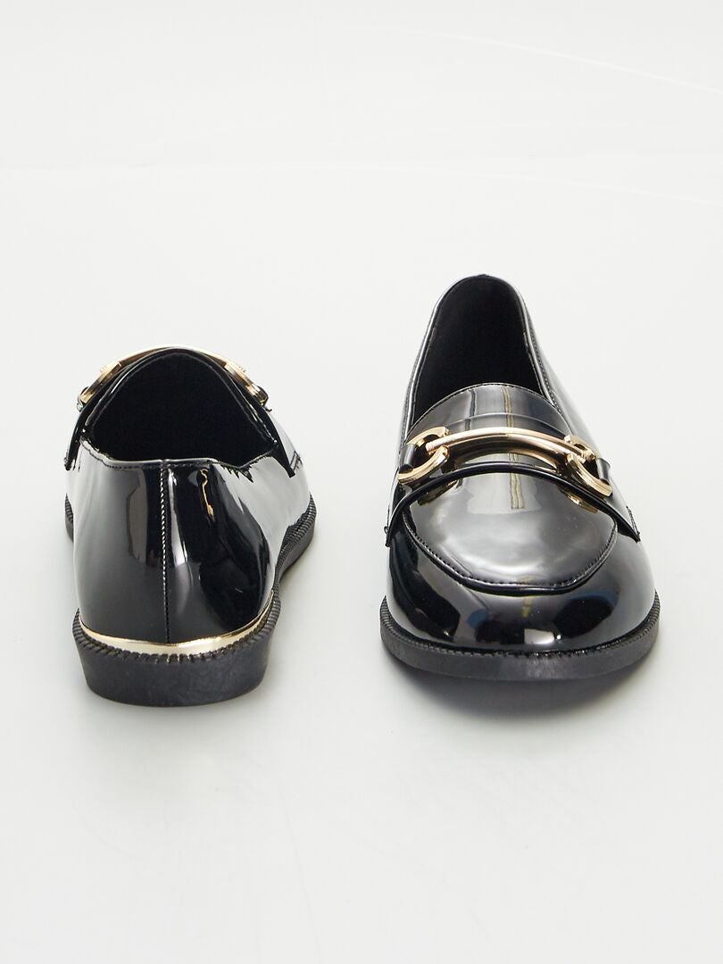 Mocasines de charol con detalles dorados NEGRO - Kiabi