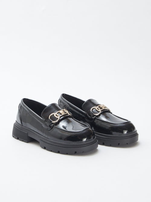 Mocasines de charol con hebilla dorada - Kiabi