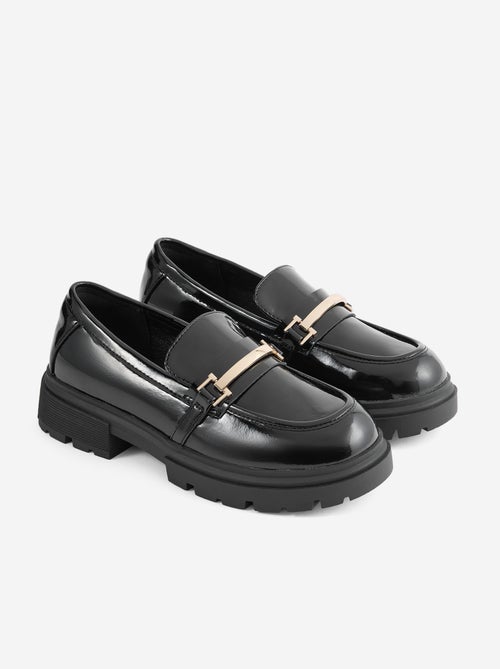 Mocasines de charol con suelas dentadas - Kiabi