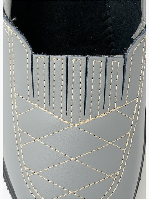 Mocasines de piel anchos confort elásticos - afibel - Kiabi Mocasines de piel anchos confort elásticos - afibel - Kiabi