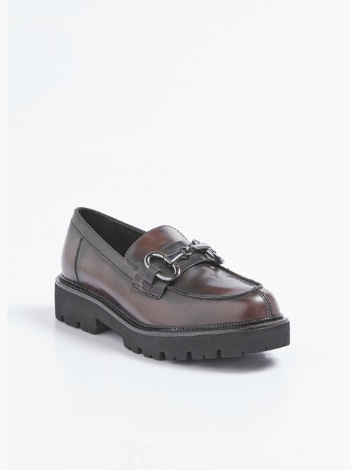 Mocasines de piel con detalle metálico y suela dentada - AFIBEL - Kiabi