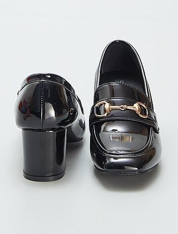 Mocasines de tacón de charol