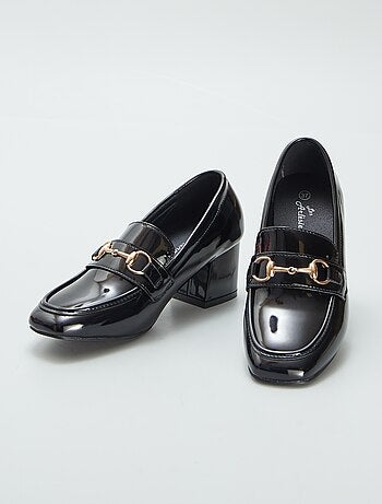 Mocasines de tacón de charol