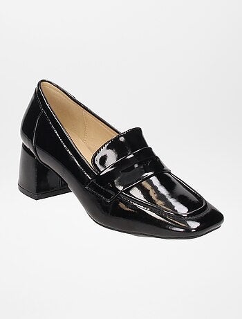 Mocasines de tacón de charol