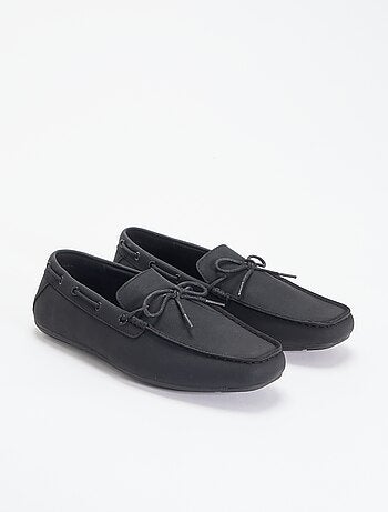 Mocasines lisos de antelina
