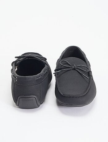 Mocasines lisos de antelina