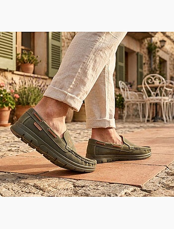 Mocasines OZABI para hombre con microperforaciones, cómodos para el verano y suela con tacos