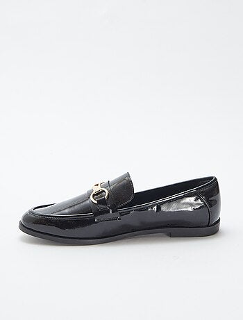 Mocasines planos de charol