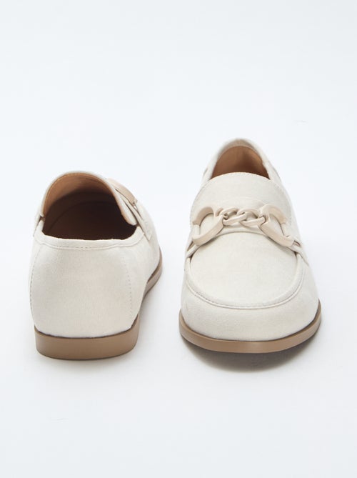 Mocasines tipo ante con joya decorativa en la parte superior - Kiabi