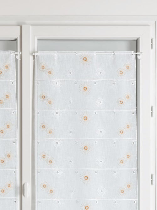 Modular bordado con flores en color naranja - Kiabi Modular bordado con flores en color naranja - Kiabi