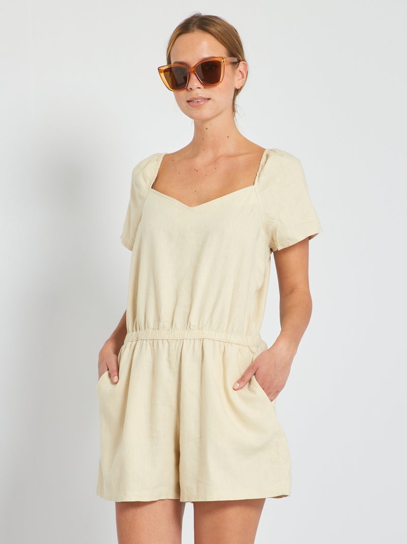 Mono corto con cuello corazón beige - Kiabi