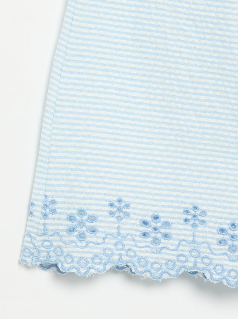 Mono corto de seersucker a rayas con nido de abeja y bordados Azul - Kiabi