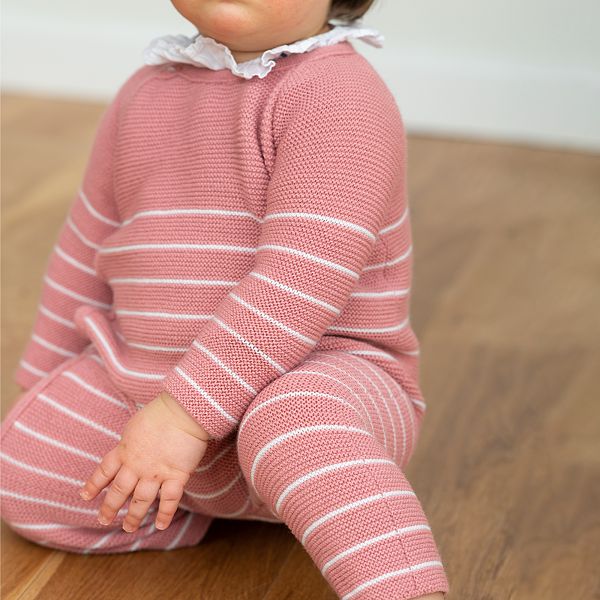 Mono La Manufacture De Layette Bebe Nina A Rayas Rosa Kiabi 17 00