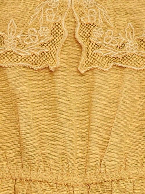 Mono largo con cuello de fantasía y cinturón - Kiabi