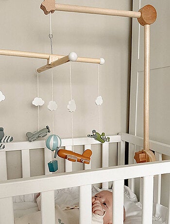 Móvil de madera aviones & globo aerostático | JaBaDaBaDo