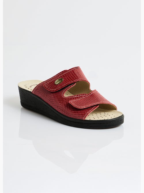 Mules anchos de piel con velcro - Afibel - Kiabi