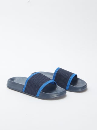 Mules chanclas en dos materiales