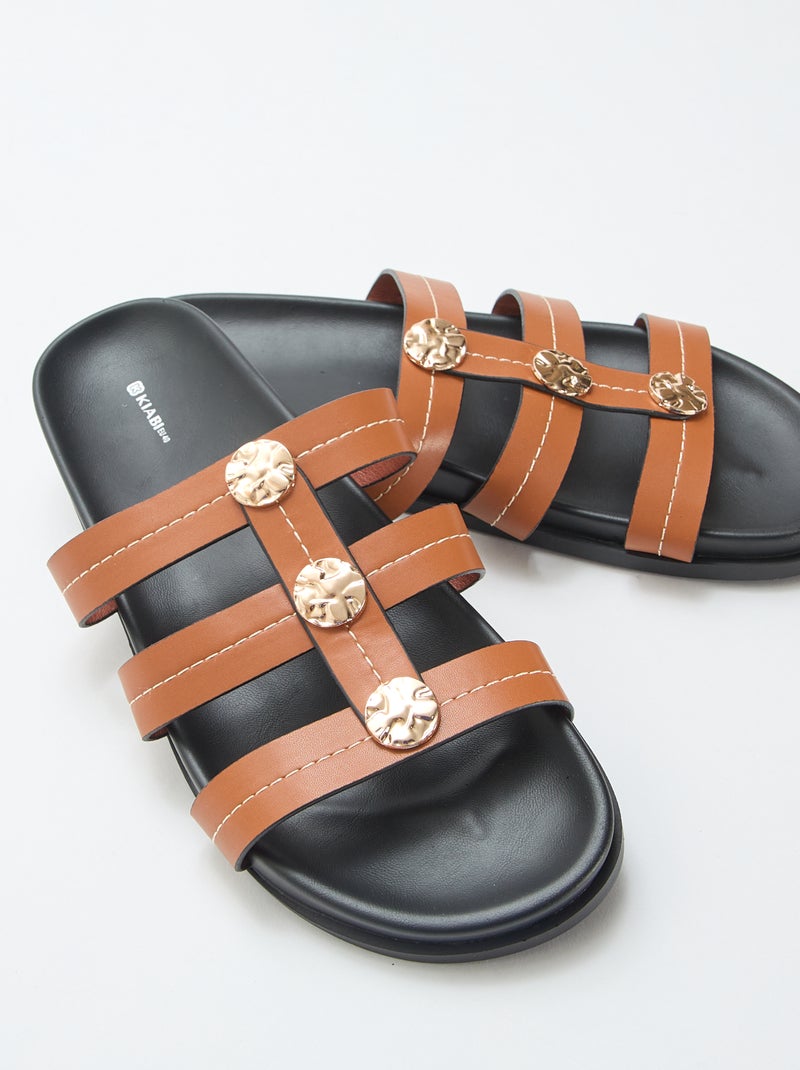 Mules con botones dorados de fantasía Marron - Kiabi