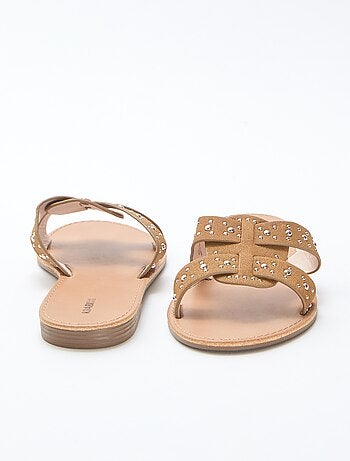 Mules con tira de macramé brillante