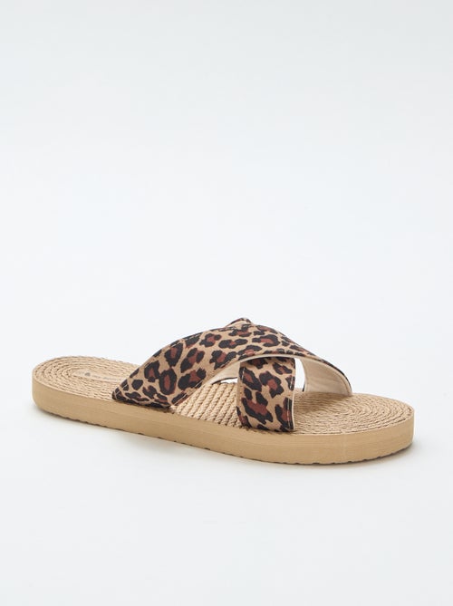Mules con tiras cruzadas de tela - Kiabi