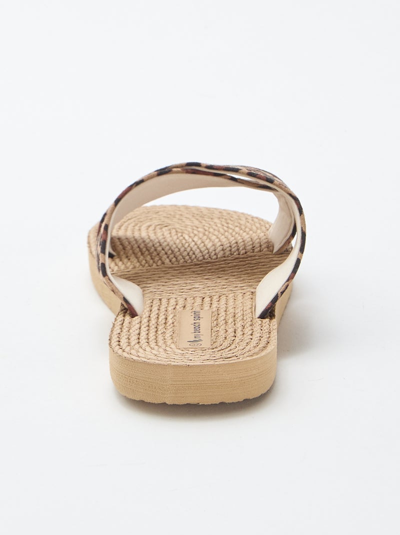 Mules con tiras cruzadas de tela Marron - Kiabi