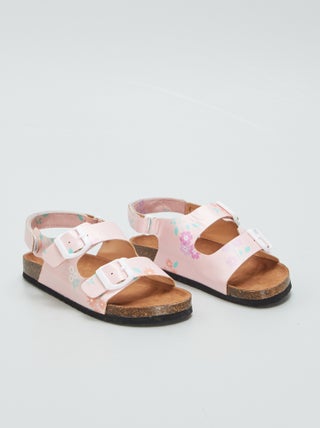 Mules con velcros en los tobillos