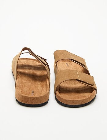 Mules de antelina con tiras de velcro